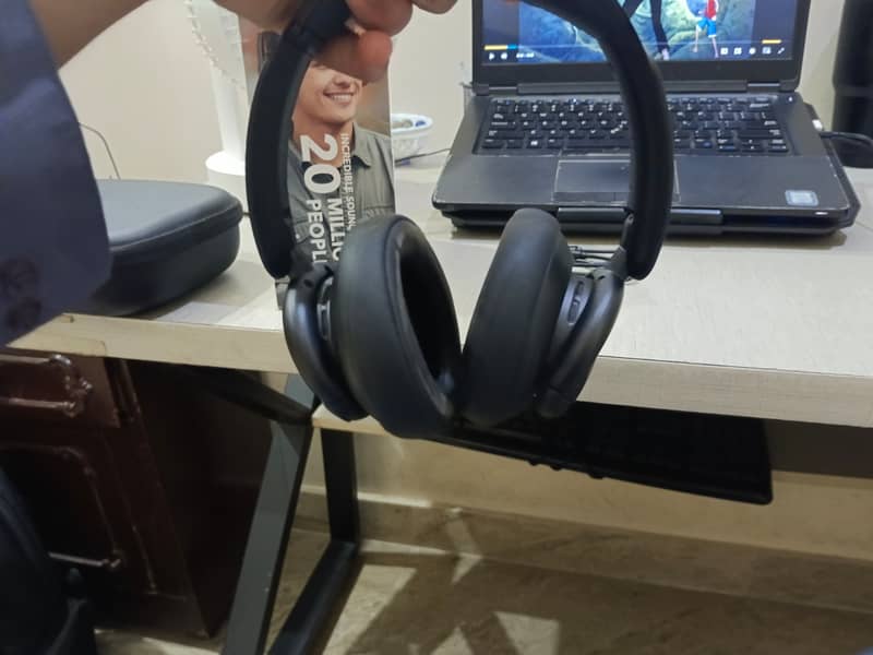 Soundcore Life Q35 1