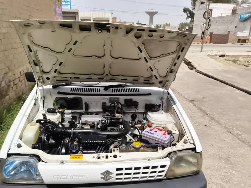 Suzuki Mehran VXR 2013 12