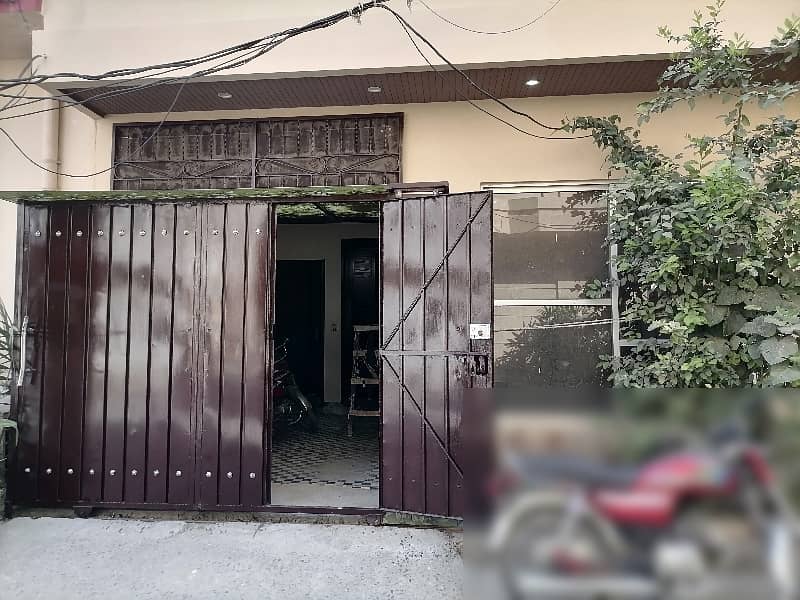 A Centrally Located House Is Available For sale In Punjab Small Industries Colony 0