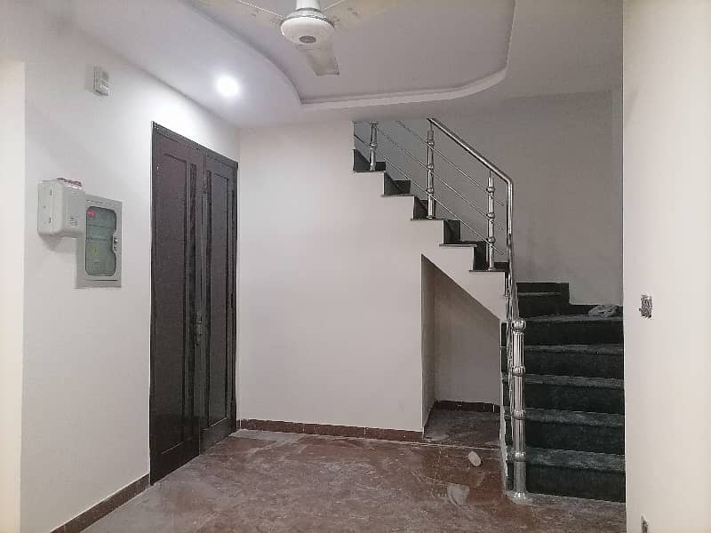 A Centrally Located House Is Available For sale In Punjab Small Industries Colony 5