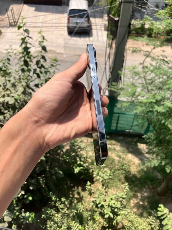 Iphone 13 pro max jv 2