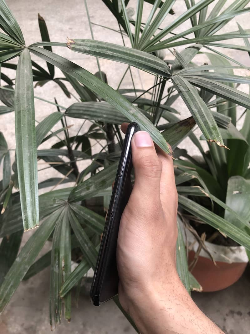 iPhone XS Dual sim pta approved Urgent sale 5