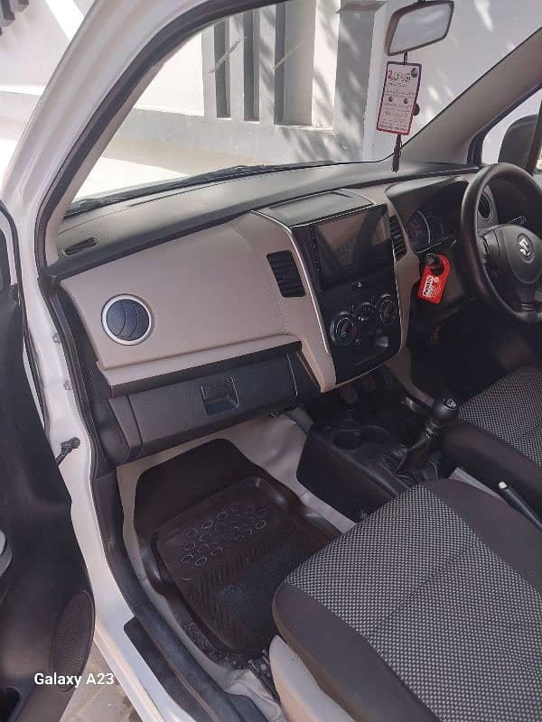Suzuki Wagon R 2021 4
