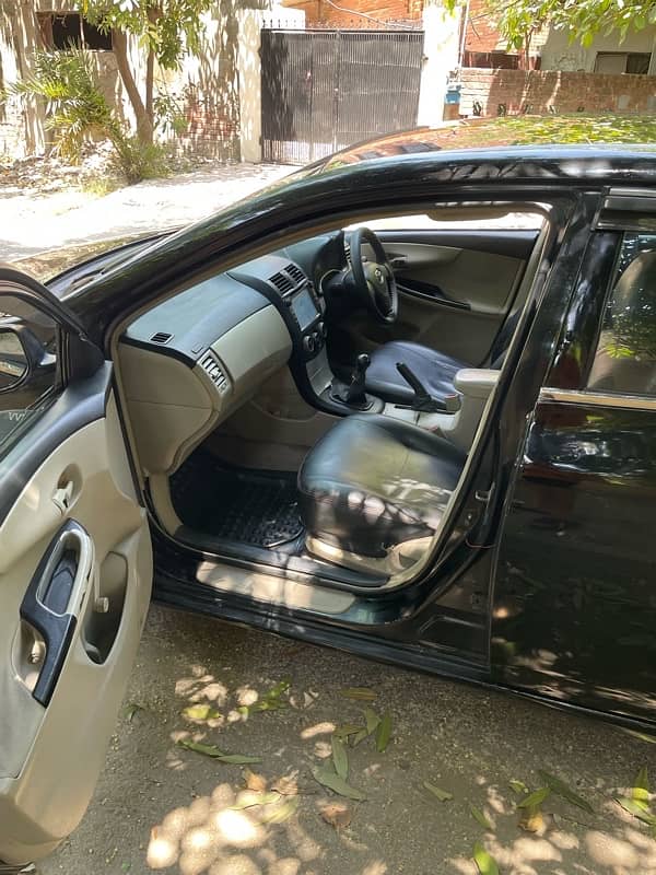 Toyota Corolla XLI 2011 11