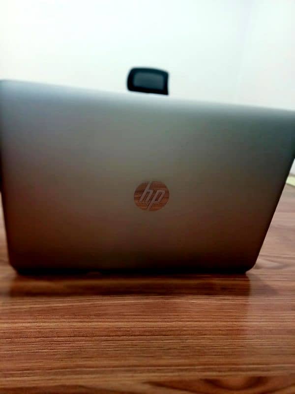 Hp folio Elite book 1040 g 3 3