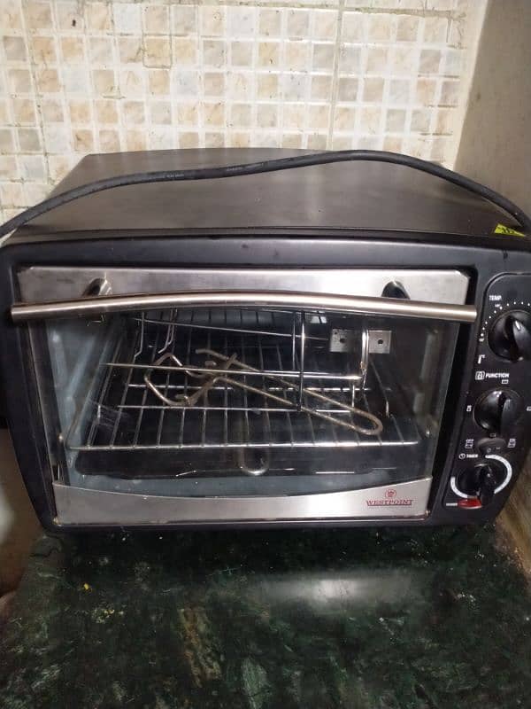 Westpoint Microwave oven 0