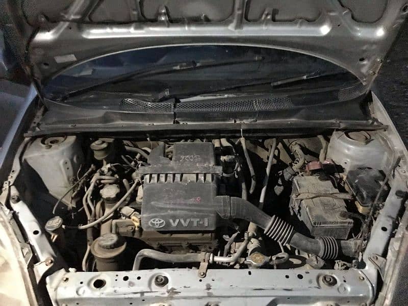 Toyota Vitz 2001/2007 5
