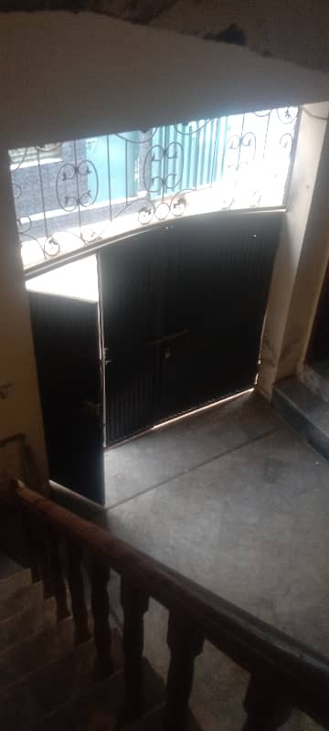 5 Marla Double Story Used House For Sale. 11