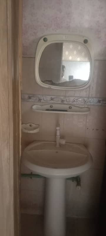 5 Marla Double Story Used House For Sale. 13