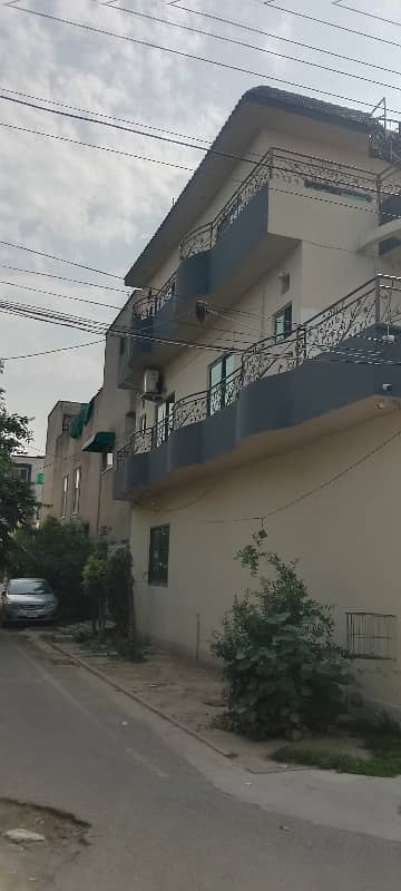 5 Marla Triple Storey Corner House For Sale 1