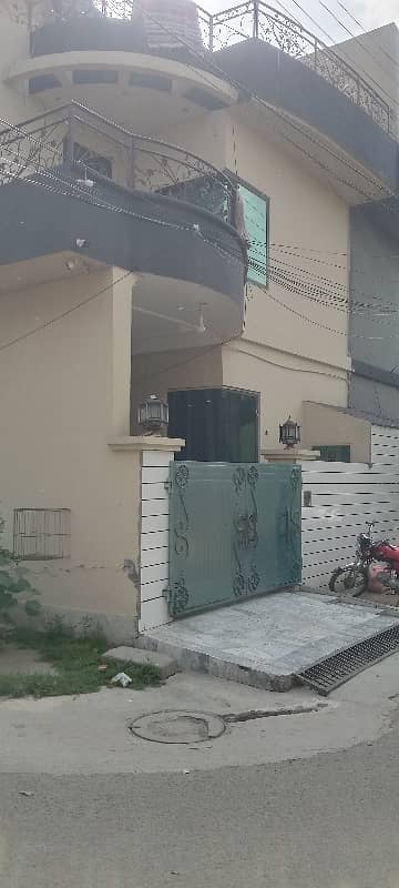5 Marla Triple Storey Corner House For Sale 3