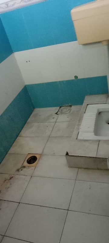 5 Marla Triple Storey Corner House For Sale 18