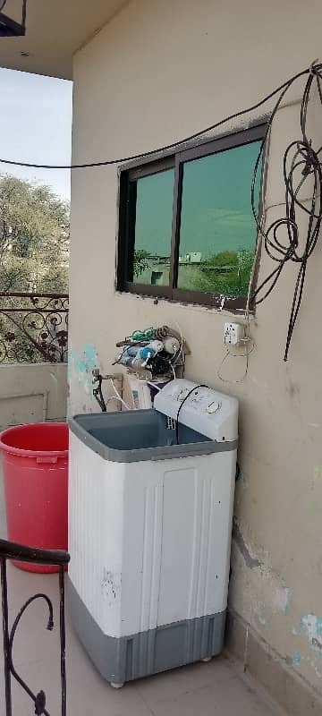 5 Marla Triple Storey Corner House For Sale 19