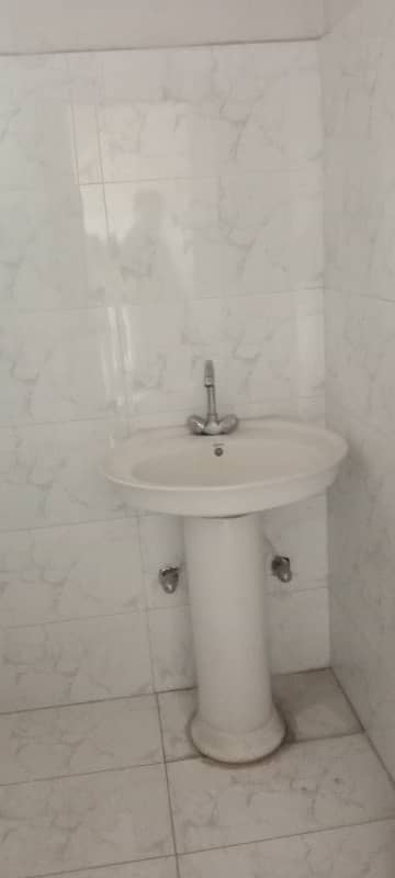5 Marla Triple Storey Corner House For Sale 26
