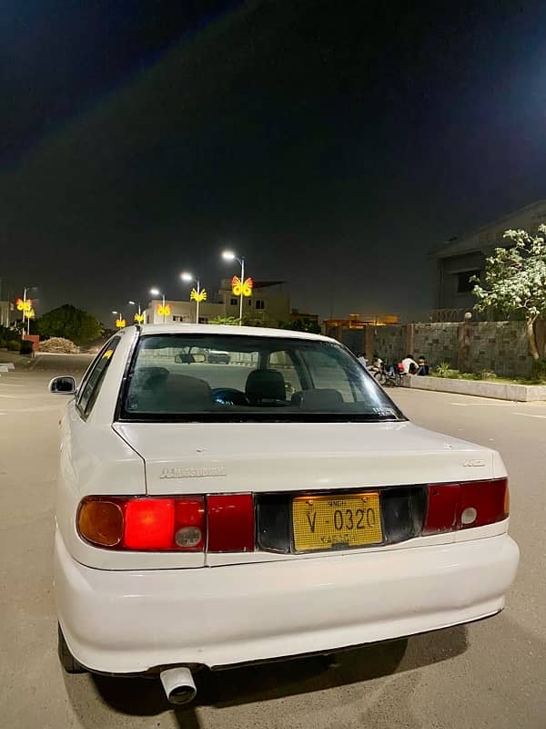 Mitsubishi Lancer 1993 urgent sale 1