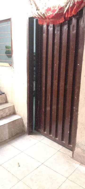 2 Marla And 90 Sqr Ft Triple Story Commercial Plaza For Sale. 1