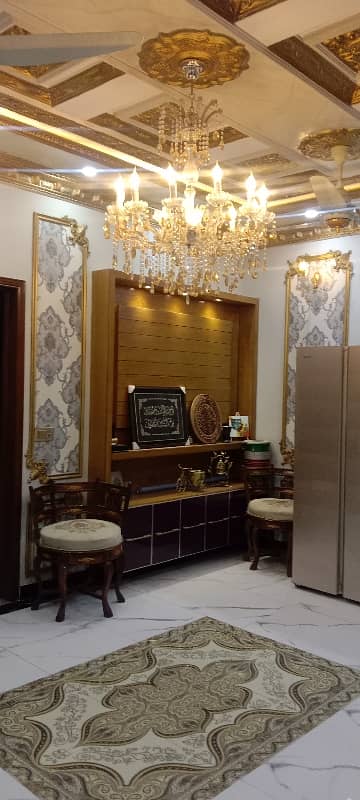 5.5 Marla triple story house for sale, 18