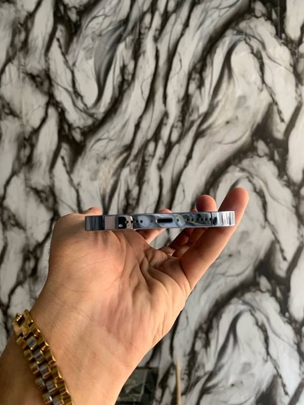 Non PTA 13 Pro Max 128 GB jv 4