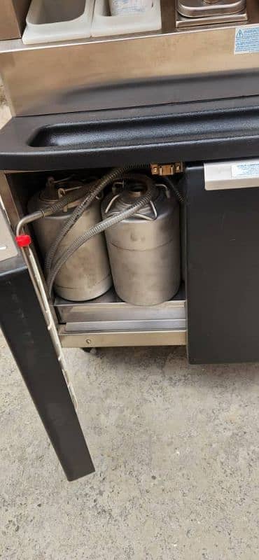 Taylor C606 Heat Treatment Combination Shake & Soft Serve Freezer 3