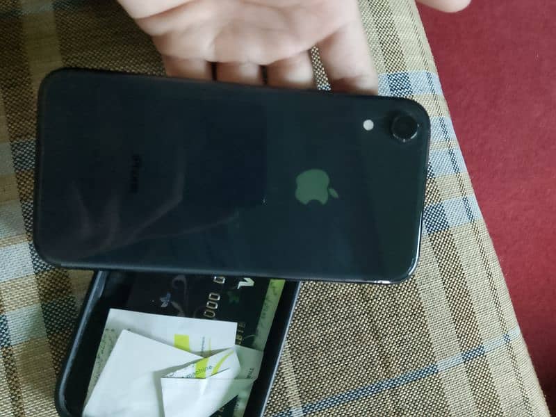 I phoneXR non PTA 5
