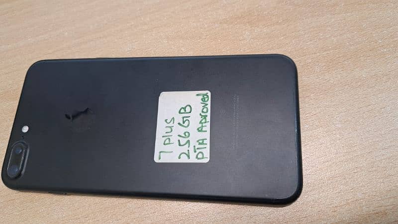 iphone 7plus 256 gb - Pta approved 1