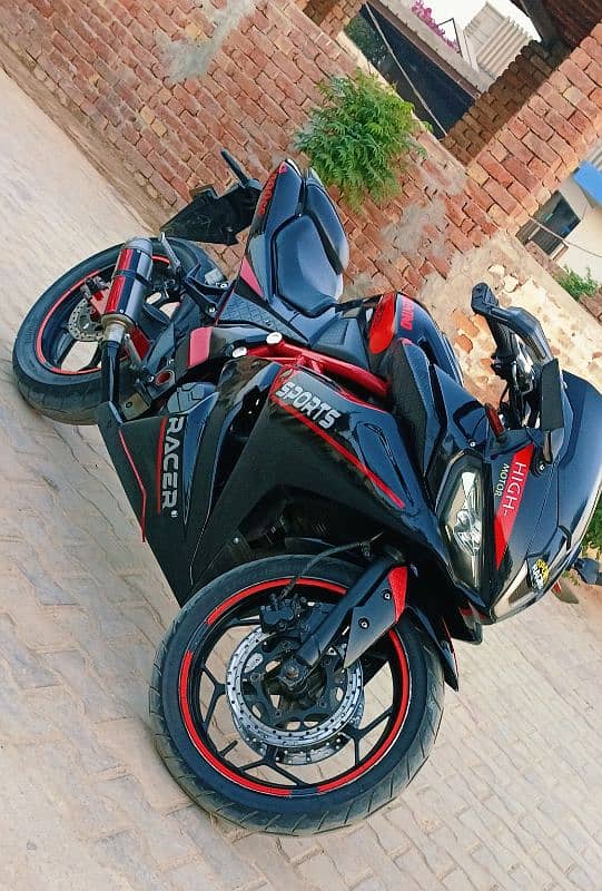 Valentino 400cc 1