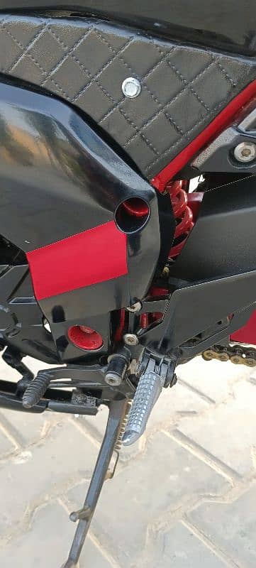Valentino 400cc 7