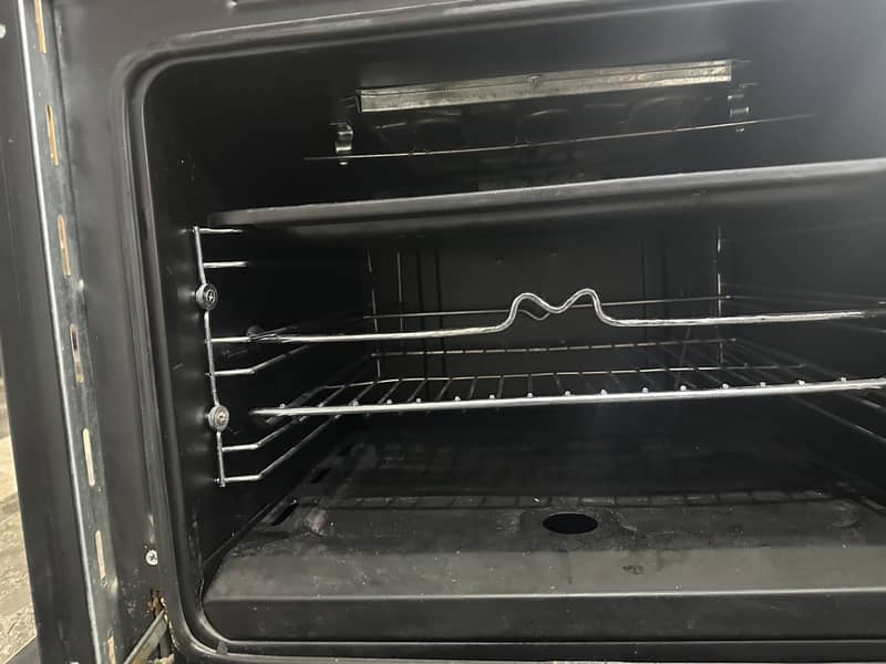 Nasgas Electric/Gas oven 2