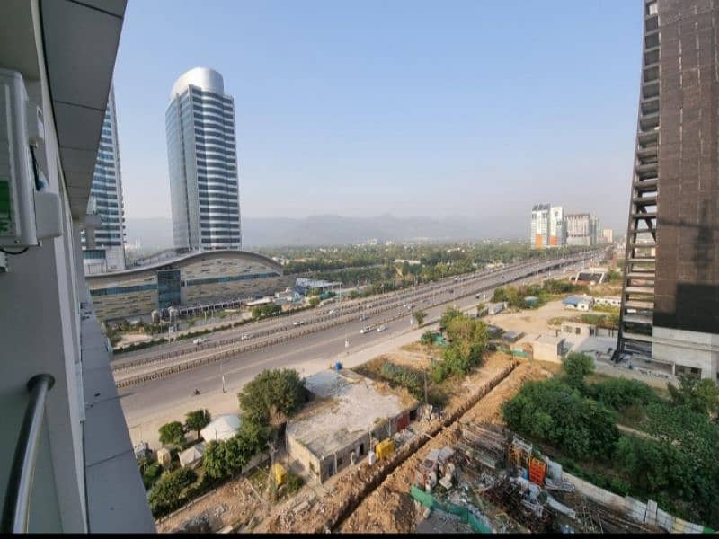 LUXURIOUS 1BHK in downtown city 8