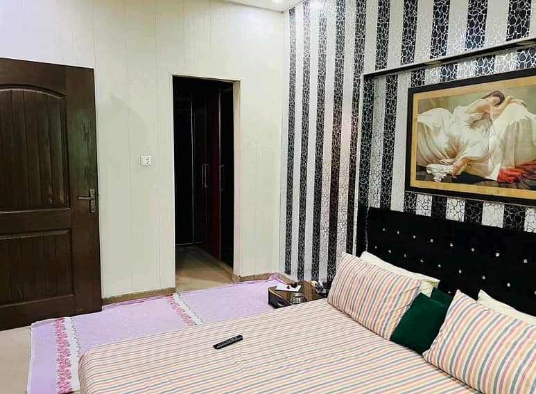 Get Your Hands On House In Iqbal Park Best Area 6