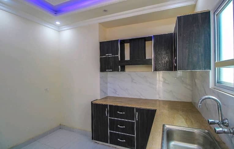 House Of 4 Marla In Sadaat Town Is Available 8