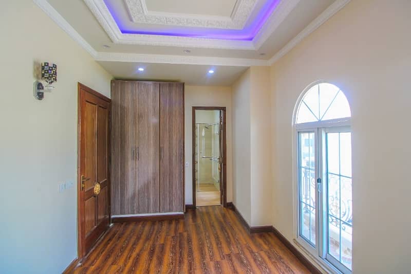 House Of 4 Marla In Sadaat Town Is Available 13