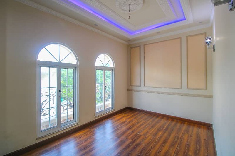 House Of 4 Marla In Sadaat Town Is Available 14