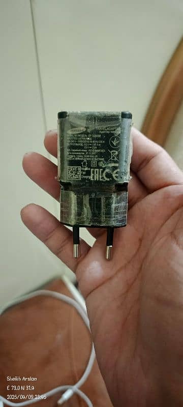 Samsung Galaxy Note 9 Orignal Box Pulled Charger 2