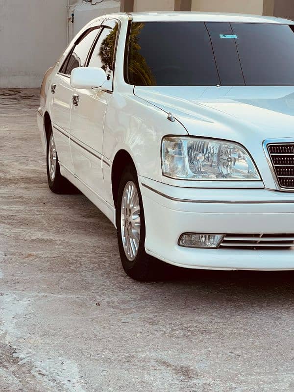 Toyota Crown 2002 4