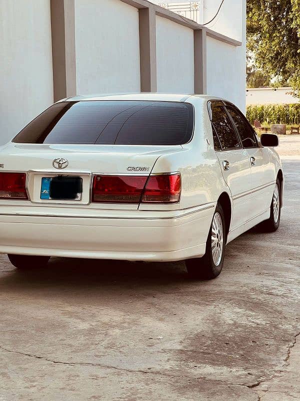 Toyota Crown 2002 5