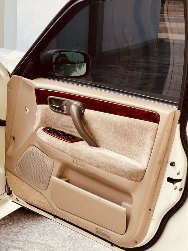 Toyota Crown 2002 11