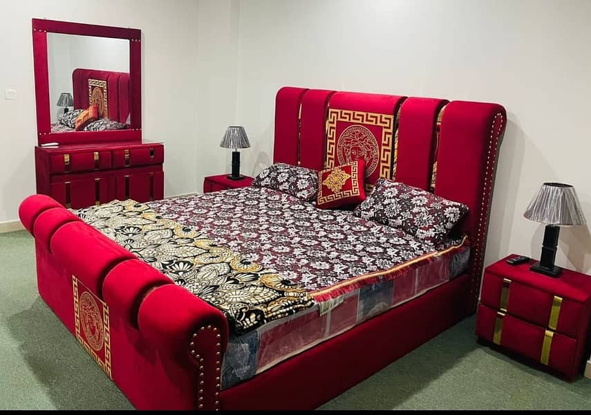 bed / wooden bed / bed set / dreesing table / furniture 7