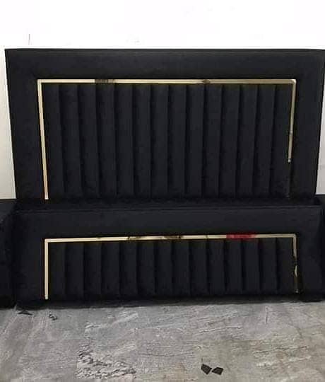 bed / wooden bed / bed set / dreesing table / furniture 4