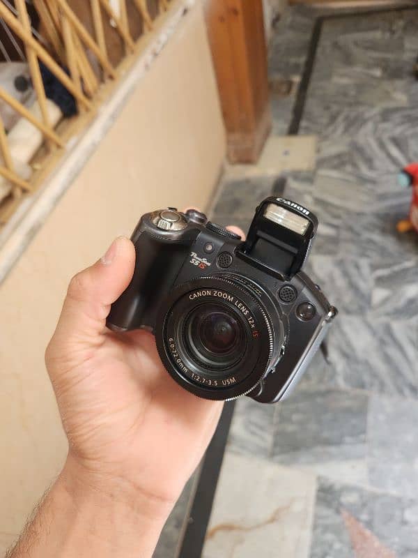 canon powershot S5 IS handycam 1