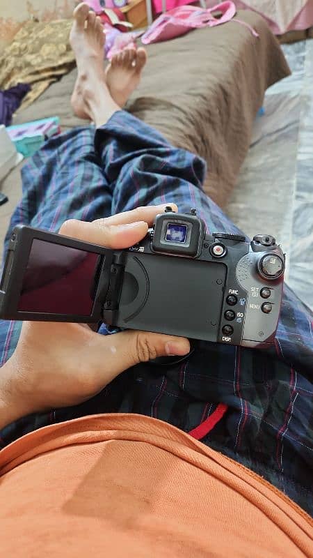 canon powershot S5 IS handycam 7