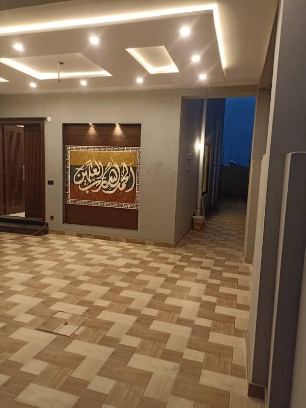 10 MARLA BRAND NEW HOUSE IN DHA PHASE 7 FOR SALE BLOCK Y NEAR MCDONALD 1