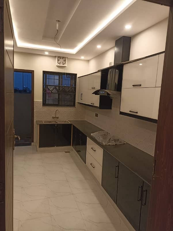 10 MARLA BRAND NEW HOUSE IN DHA PHASE 7 FOR SALE BLOCK Y NEAR MCDONALD 14