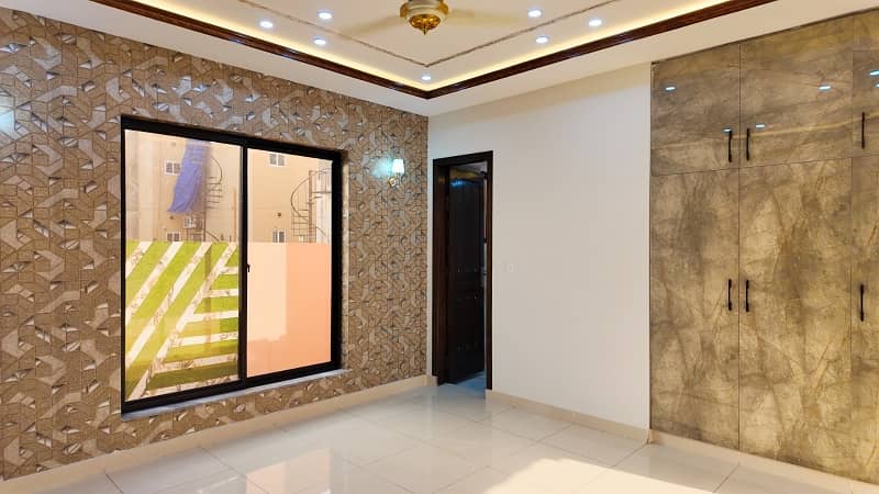 A Perfect Prime Location House Awaits You In Bankers Housing Society - Block B Lahore 16