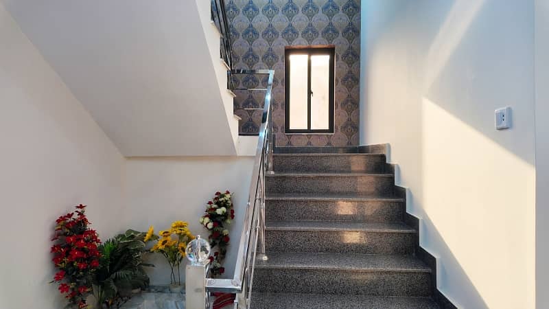 A Perfect Prime Location House Awaits You In Bankers Housing Society - Block B Lahore 22