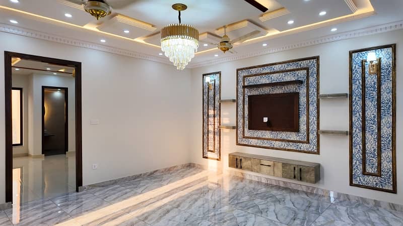 A Perfect Prime Location House Awaits You In Bankers Housing Society - Block B Lahore 27