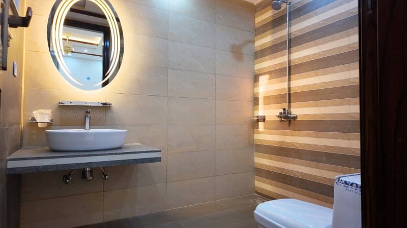 A Perfect Prime Location House Awaits You In Bankers Housing Society - Block B Lahore 37