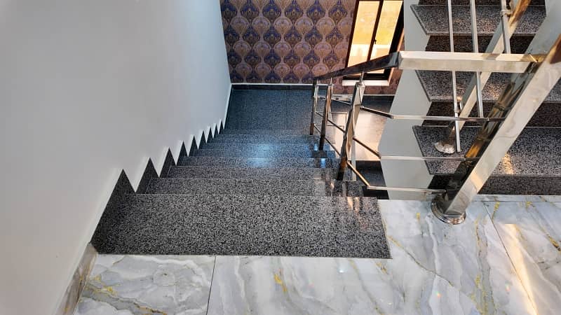 A Perfect Prime Location House Awaits You In Bankers Housing Society - Block B Lahore 38