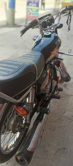 Whatsapp number 03447256362 Bike Honda 1 2 5 For sale