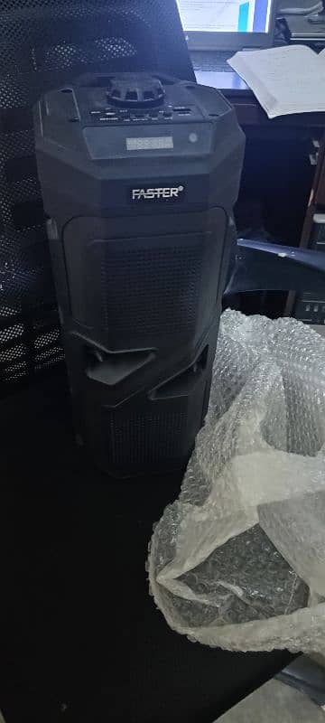 Rainbow 7 speaker 6